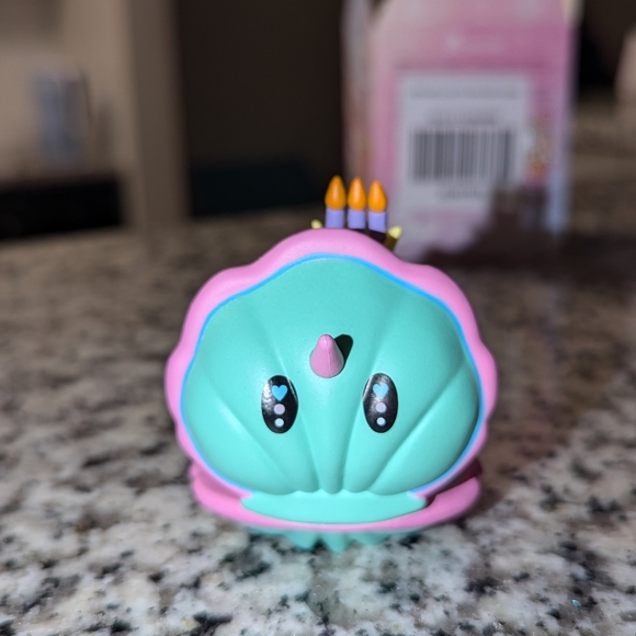 Tokidoki x Hello Kitty 50th Birthday Blind Box - Picture 3 of 6